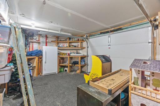 107-web-or-mls-74540 213th St-107.jpg