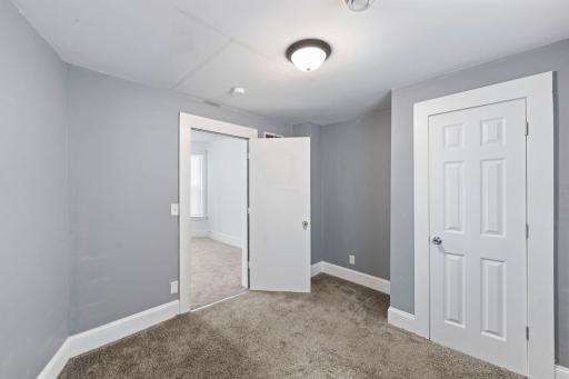 Minneapolis, MN 55412