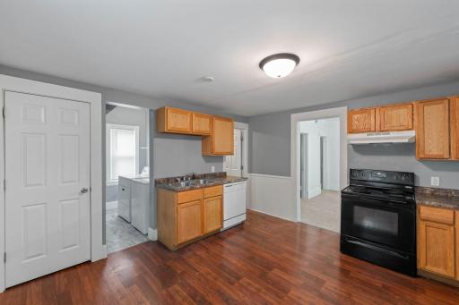 Minneapolis, MN 55412