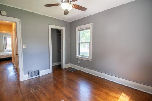 102 W Beech Avenue W, Fergus Falls, MN 56537
