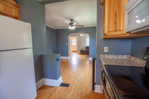 102 W Beech Avenue W, Fergus Falls, MN 56537