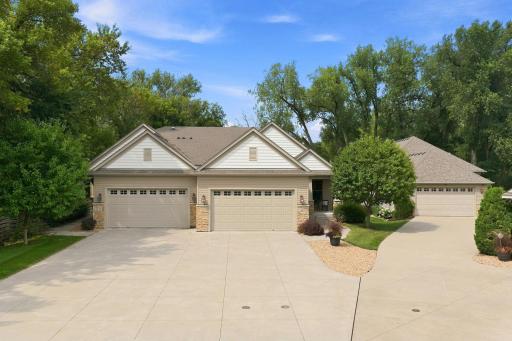 2674 Bartylla Court, White Bear Lake, MN 55110