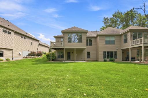 2674 Bartylla Court, White Bear Lake, MN 55110