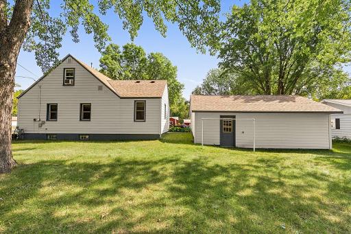 513 6th Avenue N, Sauk Rapids, MN 56379