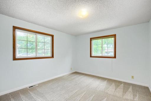 9200 Harkness Ave S - MLS Sized - 011 - 10 Bedroom.jpg