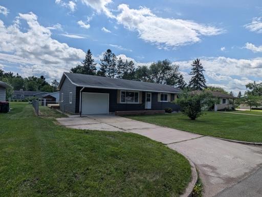 215 Madison Avenue SW, Wadena, MN 56482