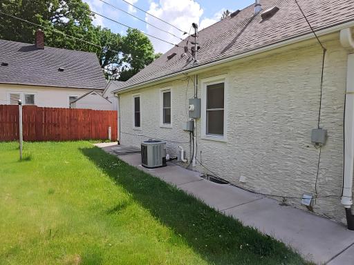 4651 6th Street NE, Columbia Heights, MN 55421