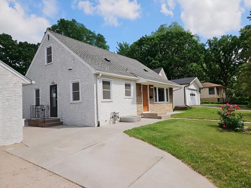 4651 6th Street NE, Columbia Heights, MN 55421