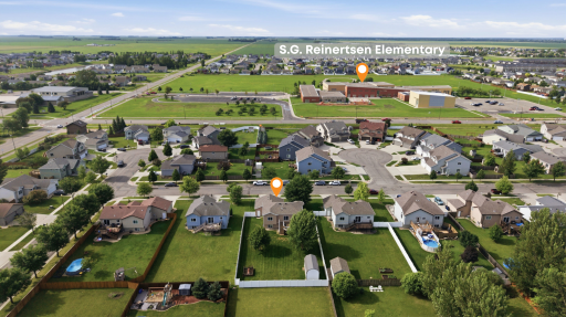 Great neighborhood with elementary school nearby