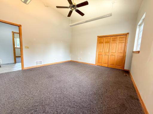 Medford, MN 55049