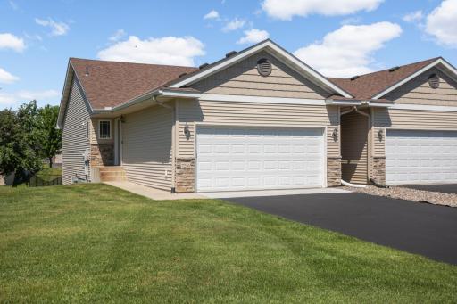 Photo for 7256 Kahler Circle NE, Albertville, MN 55301 - listing #7107939 7256 Kahler Circle NE, Albertville, MN 55301