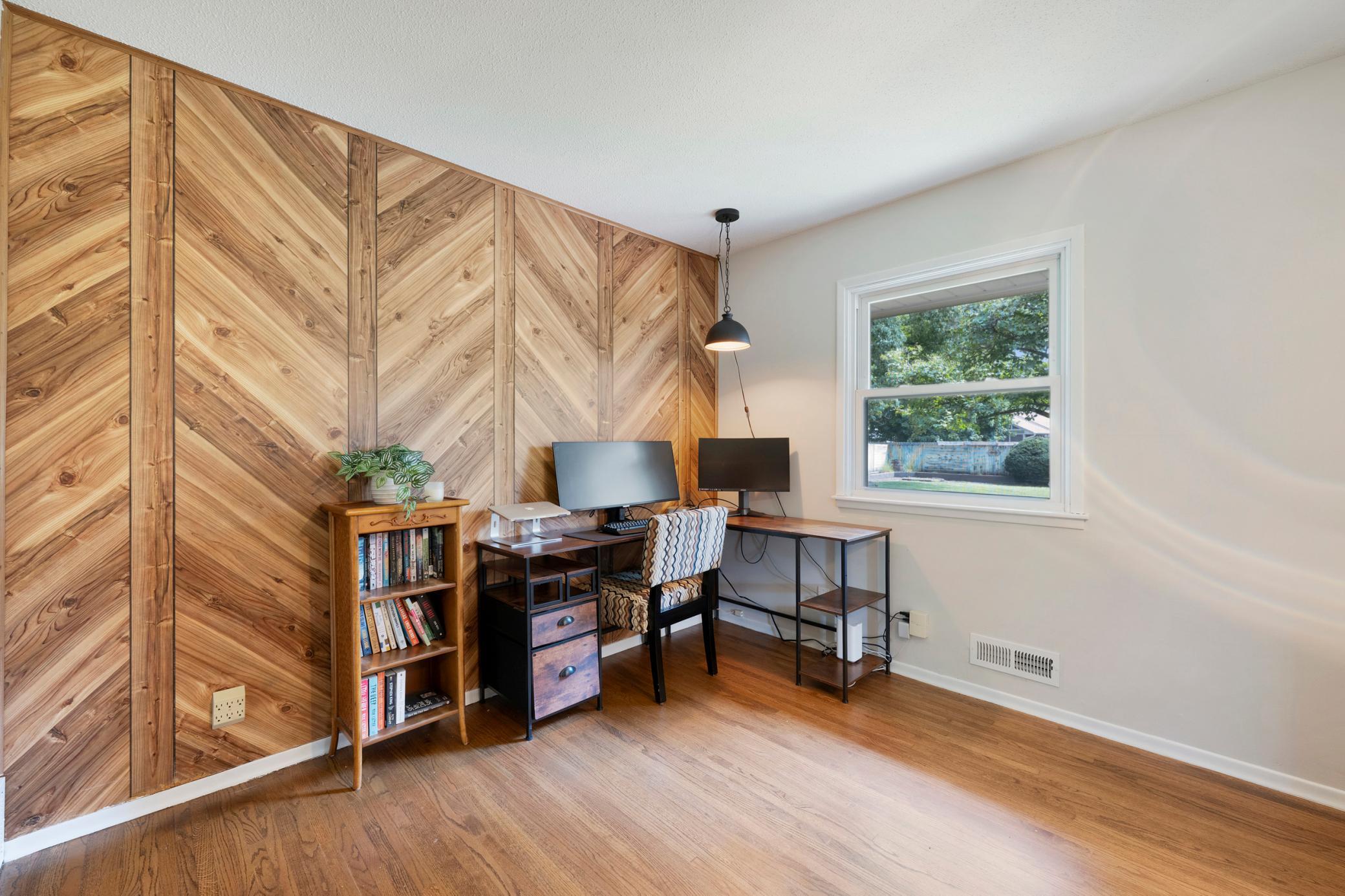 Office/bedroom