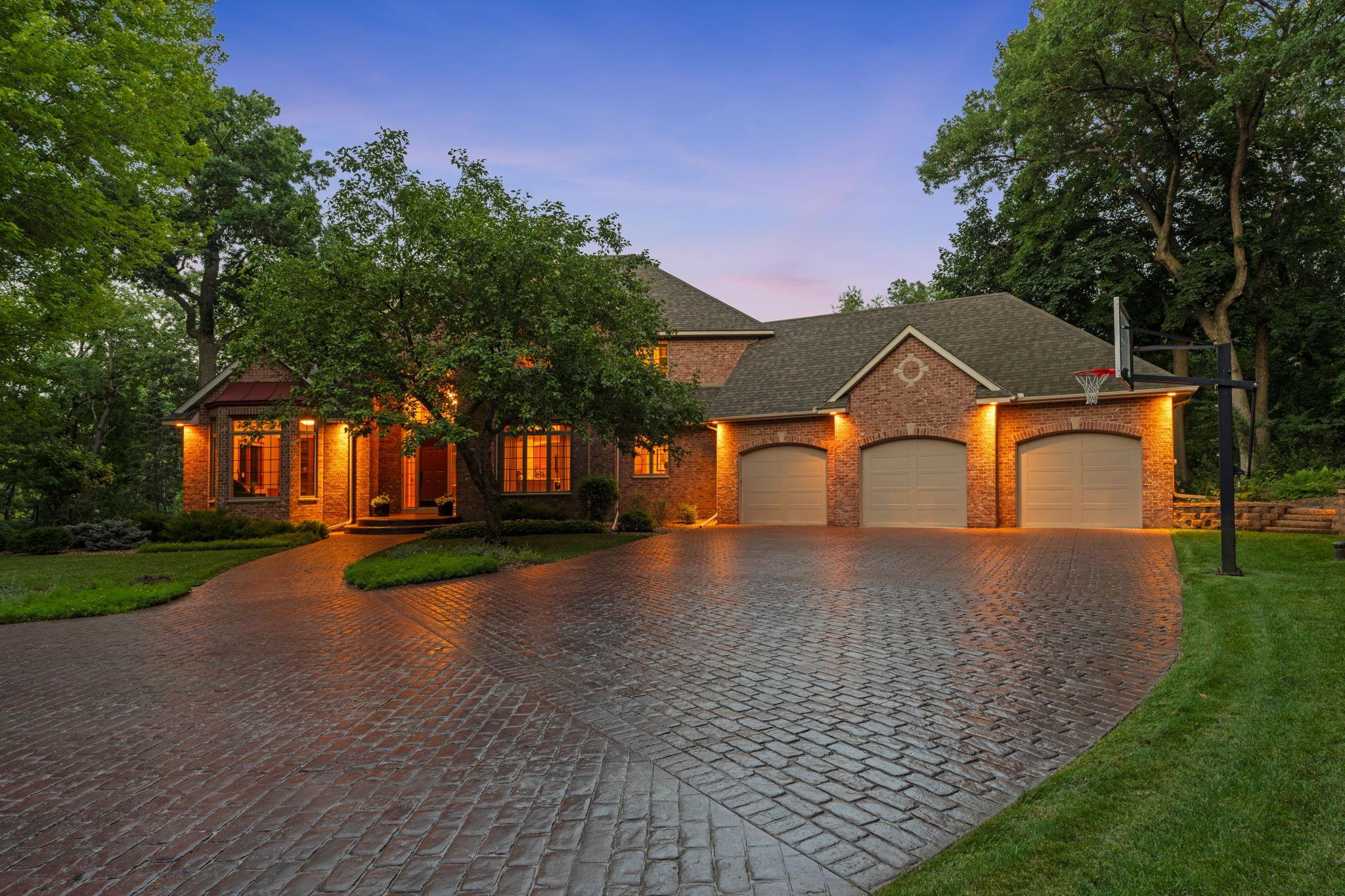 Full brick on front and both sides.