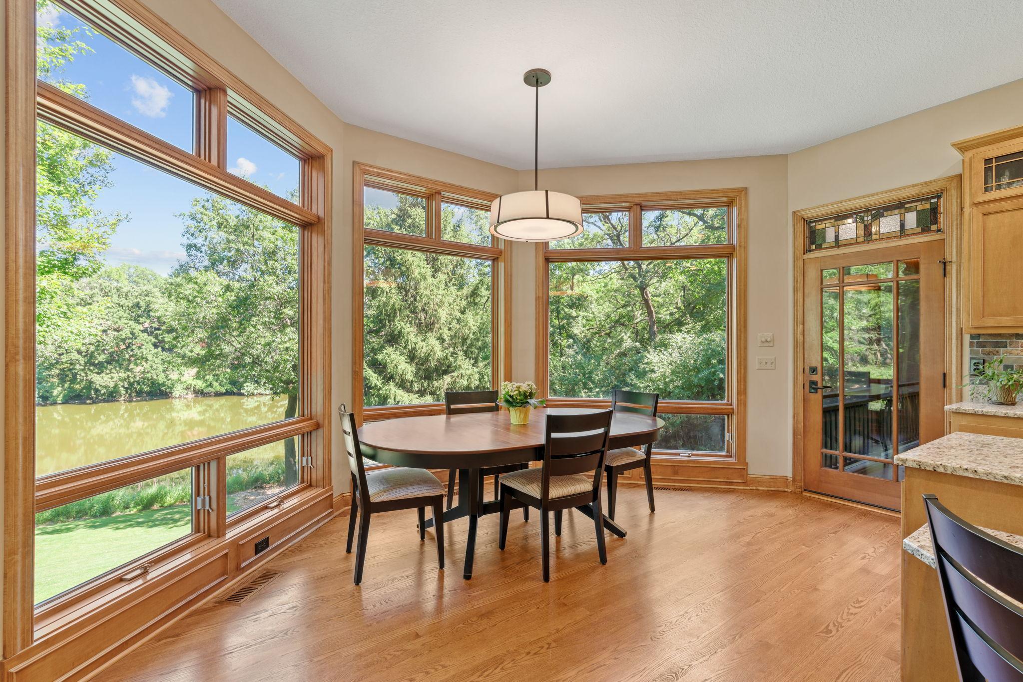 Informal dining overlooks Lake Emily.