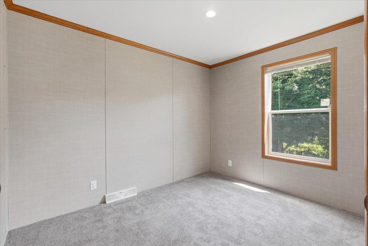 12-Bedroom 1.jpg
