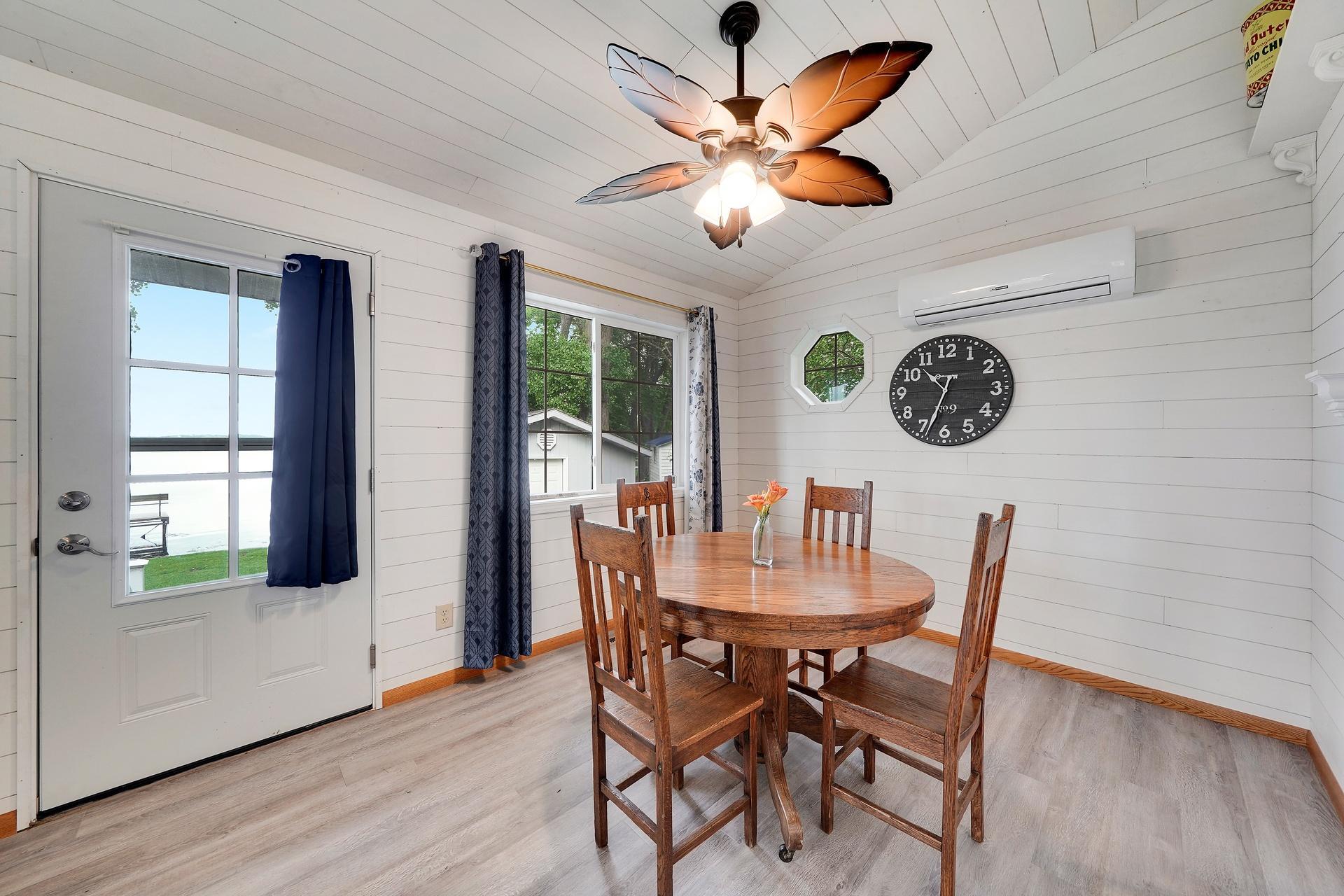 Dinning Room 945 Reed Street Waterville, MN