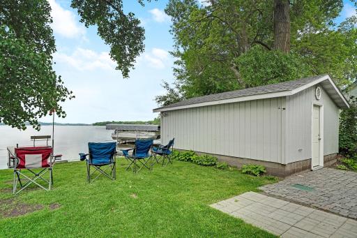 Lakefront View 945 Reed Street, Watervile, MN