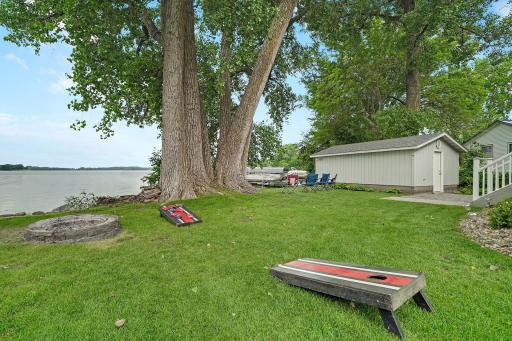 Lakefront Greenspace 945 Reed Street Waterville, MN
