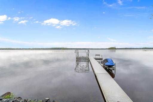This property has a beautiful view of the islands.