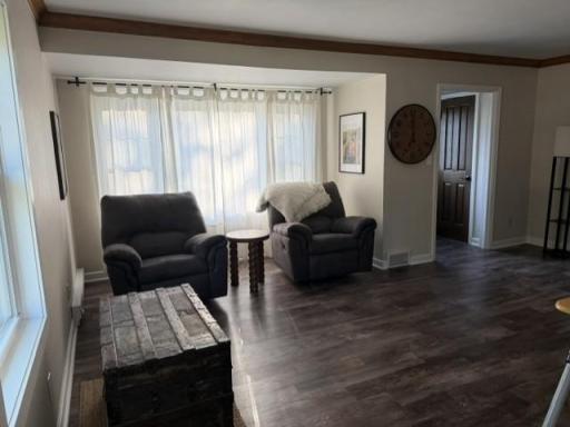 800 N Marshall Avenue, Litchfield, MN 55355