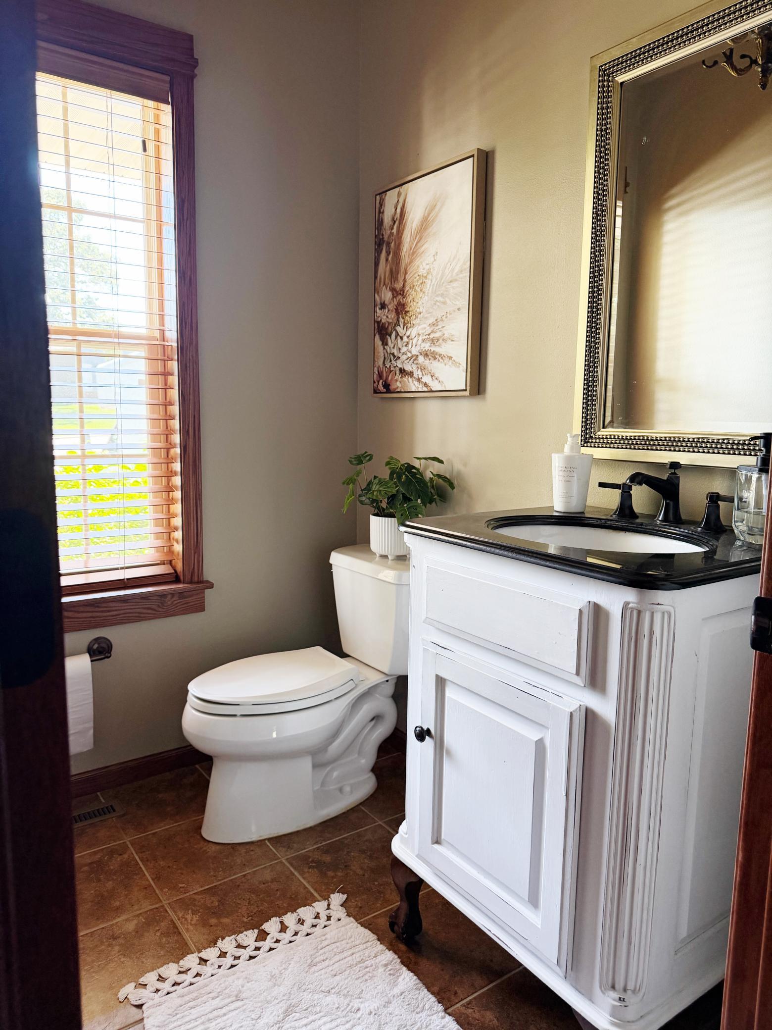 Easily accessible bathroom on main level
