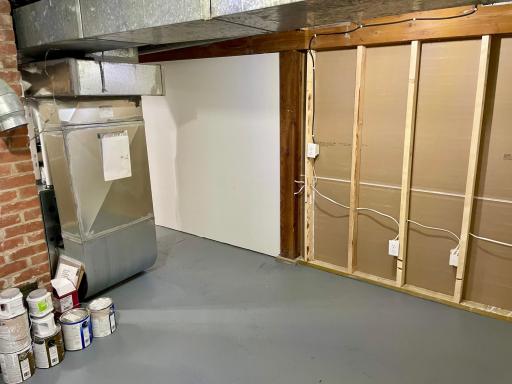 LL Utility Room & Storage