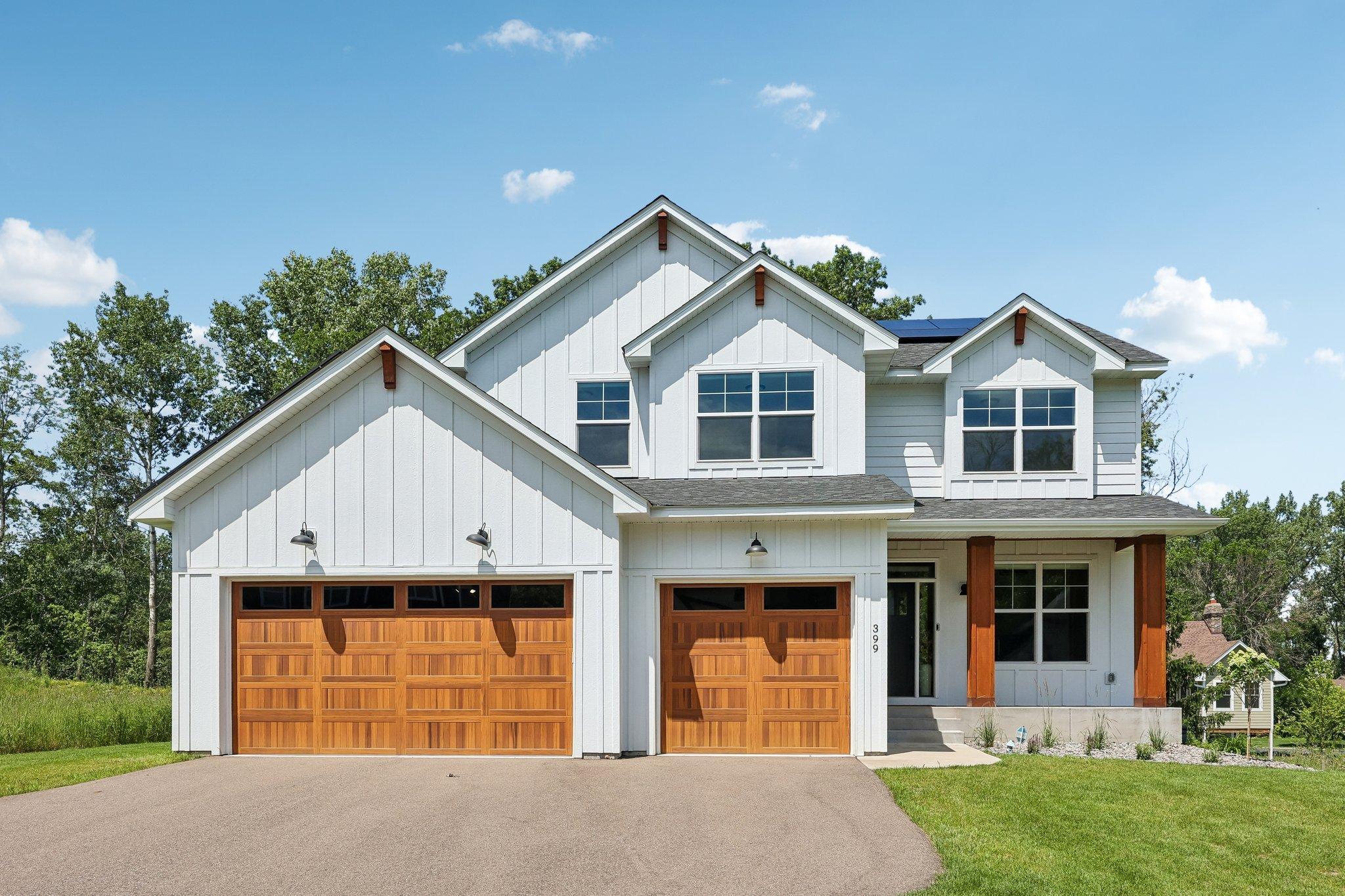 8-web-or-mls-Tessier Ct-S1007-006.jpg