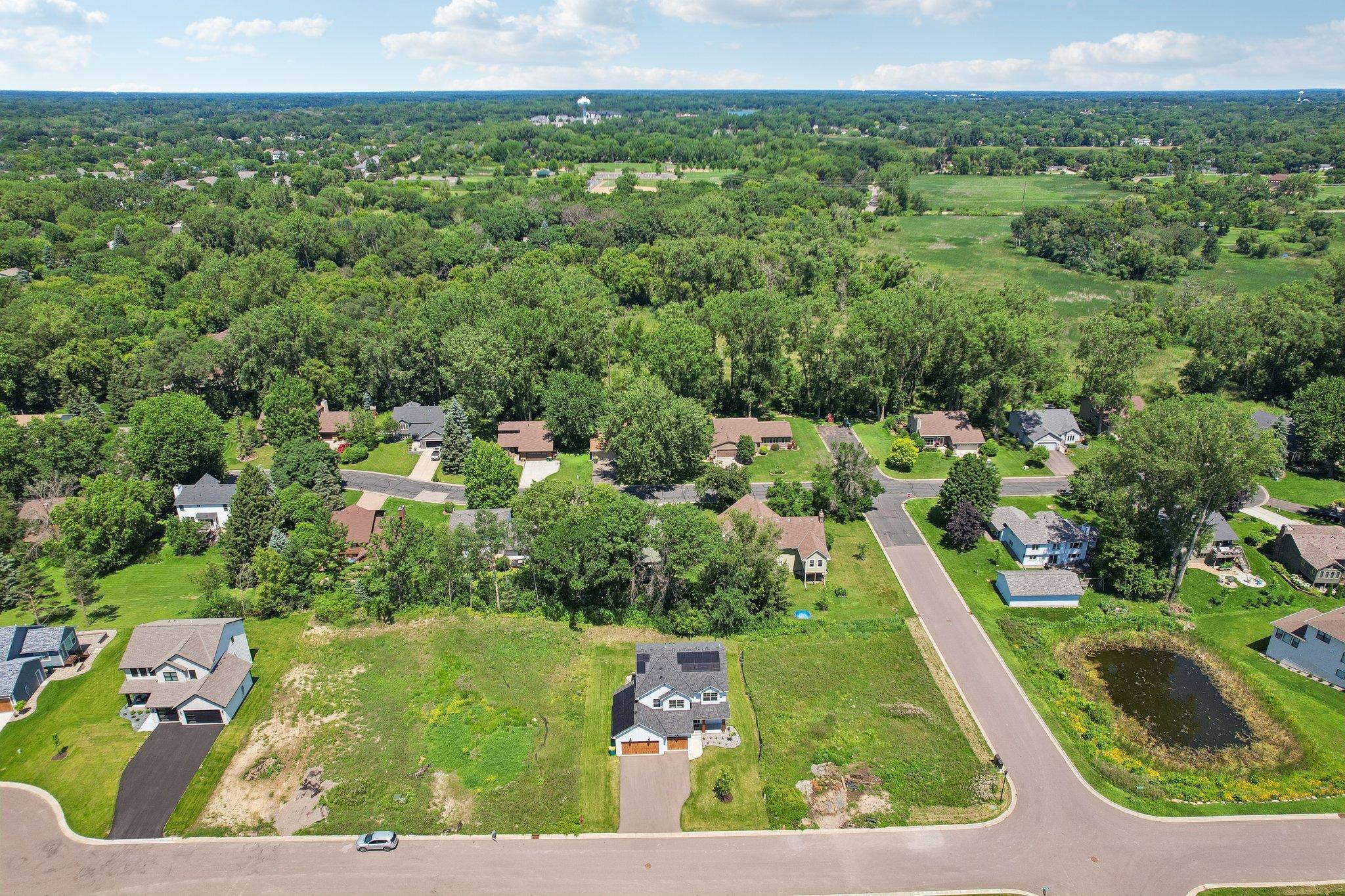 66-web-or-mls-Tessier Ct-S1007-064.jpg