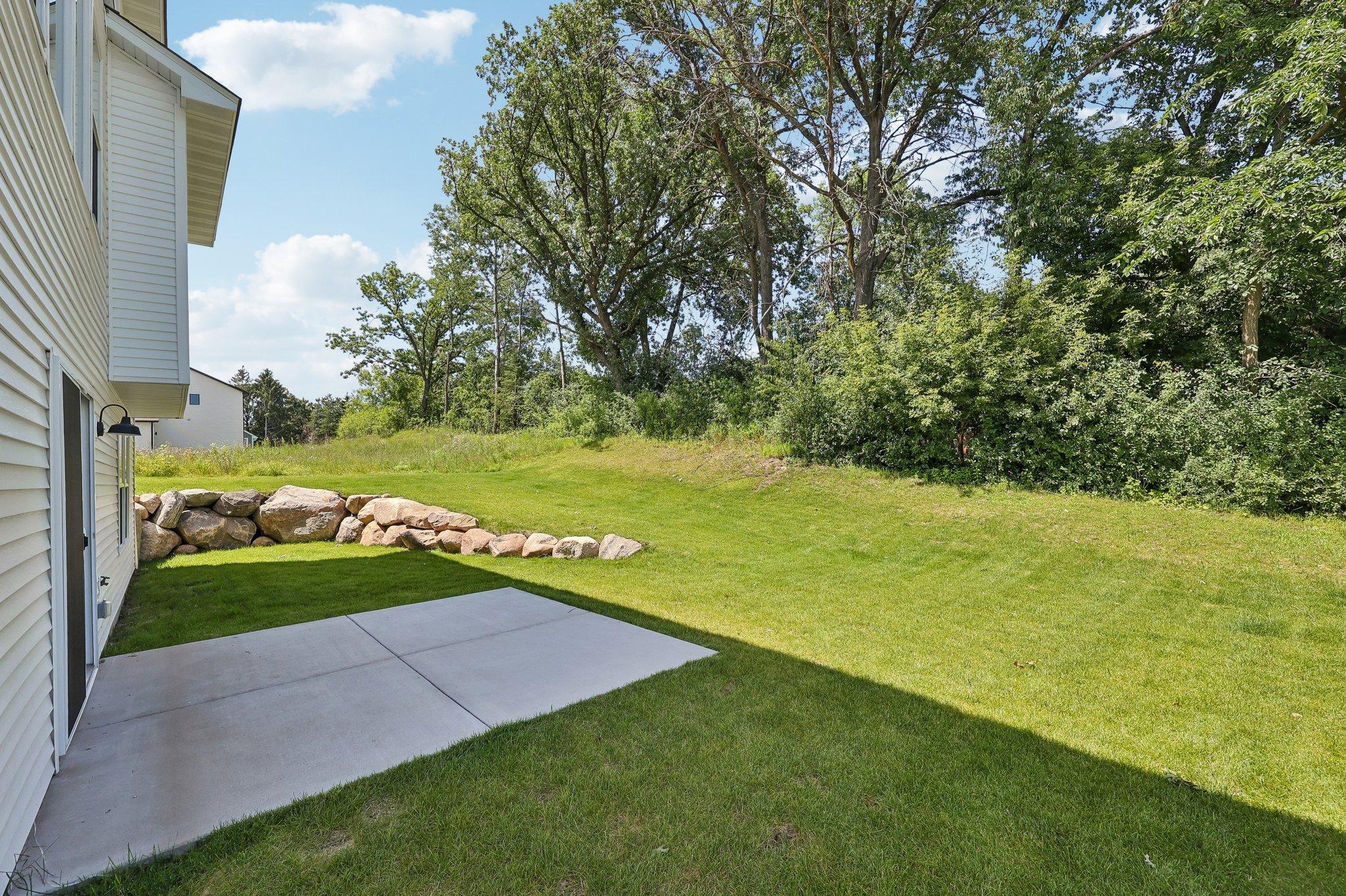59-web-or-mls-Tessier Ct-S1007-057.jpg