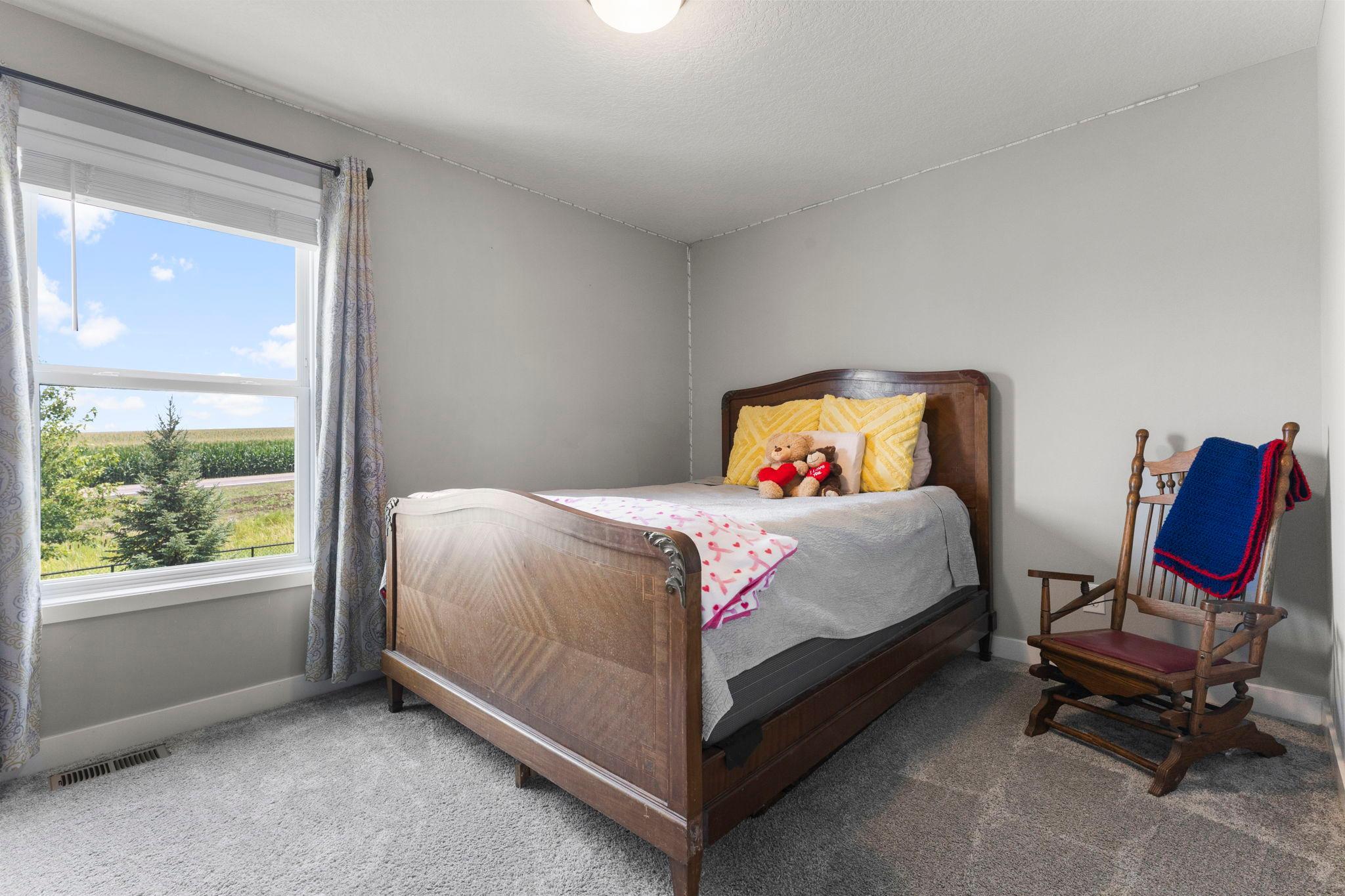 Upper level 2nd bedroom