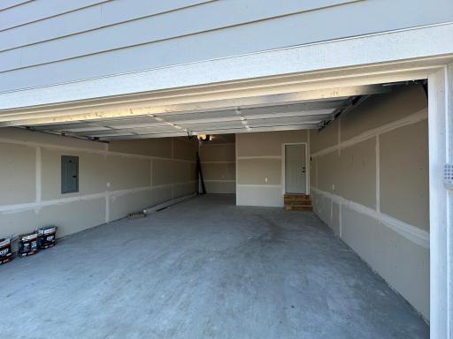 20027 Glarus Lane, Lakeville, MN 55044