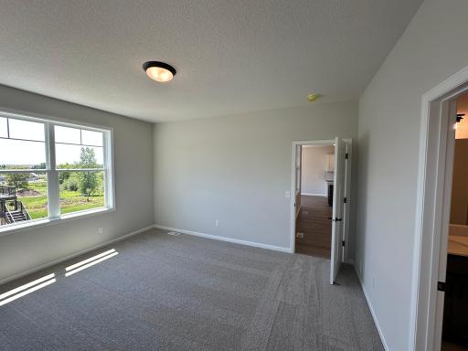 20027 Glarus Lane, Lakeville, MN 55044