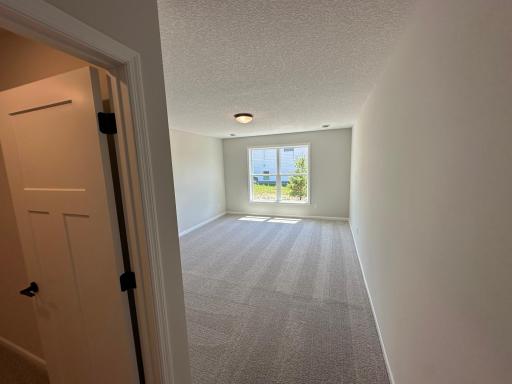 20027 Glarus Lane, Lakeville, MN 55044