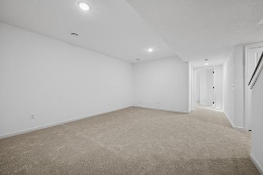 11593 Lanewood Lane N, Osseo, MN 55369