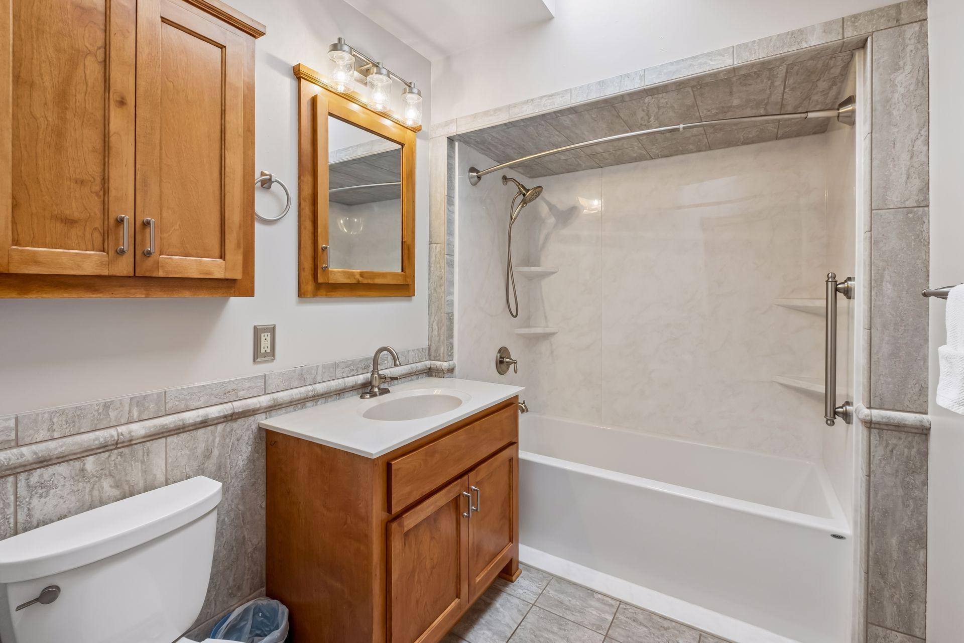 Remodeled main floor full with new tub/shower surround in 2025. Plus a skylight!