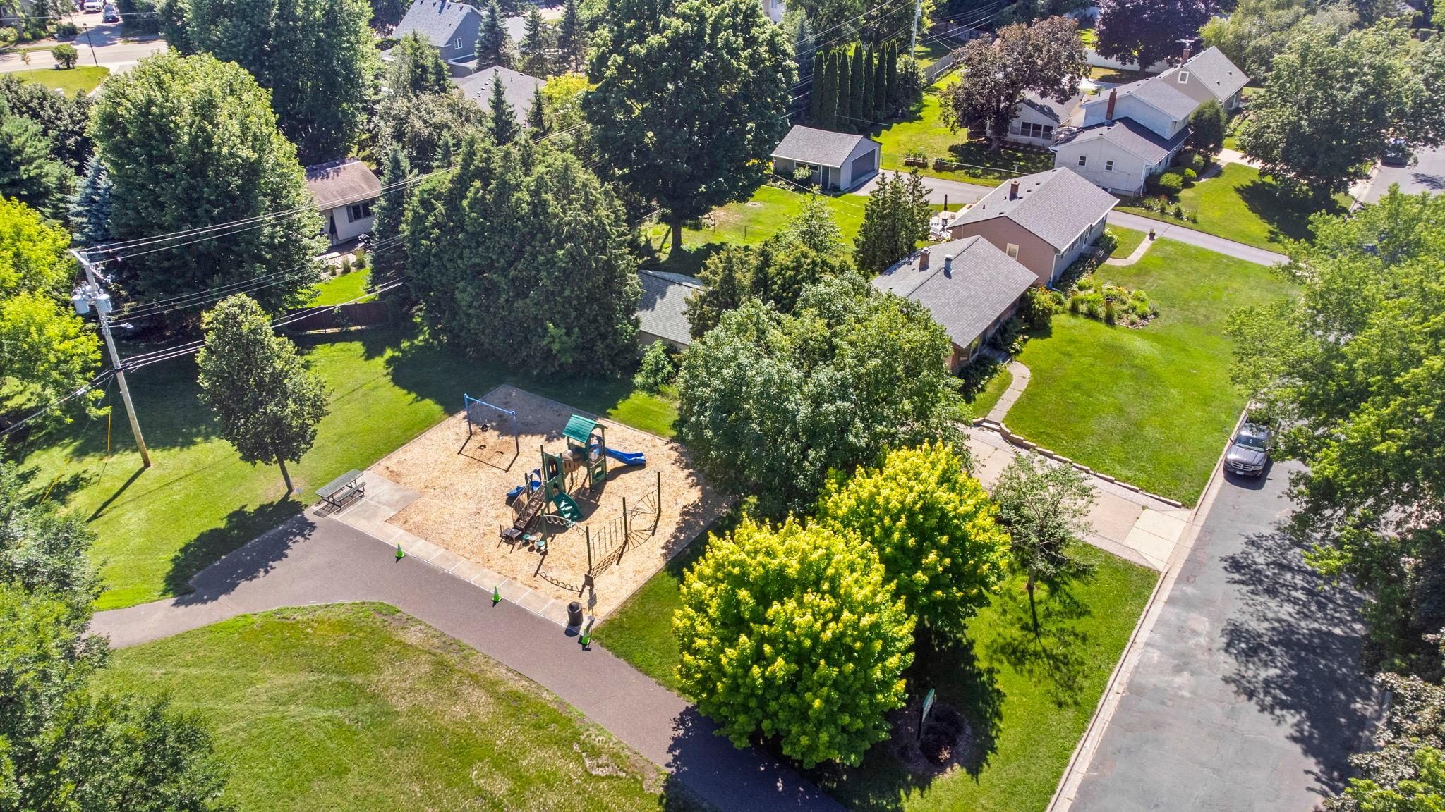 85-web-or-mls-6133 Garbe Ave-382.jpg