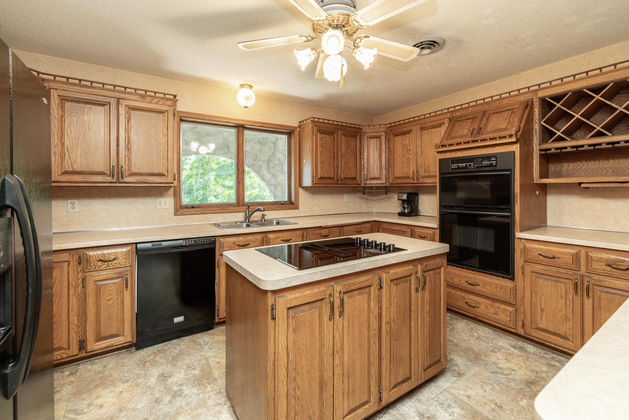 Spacious Kitchen