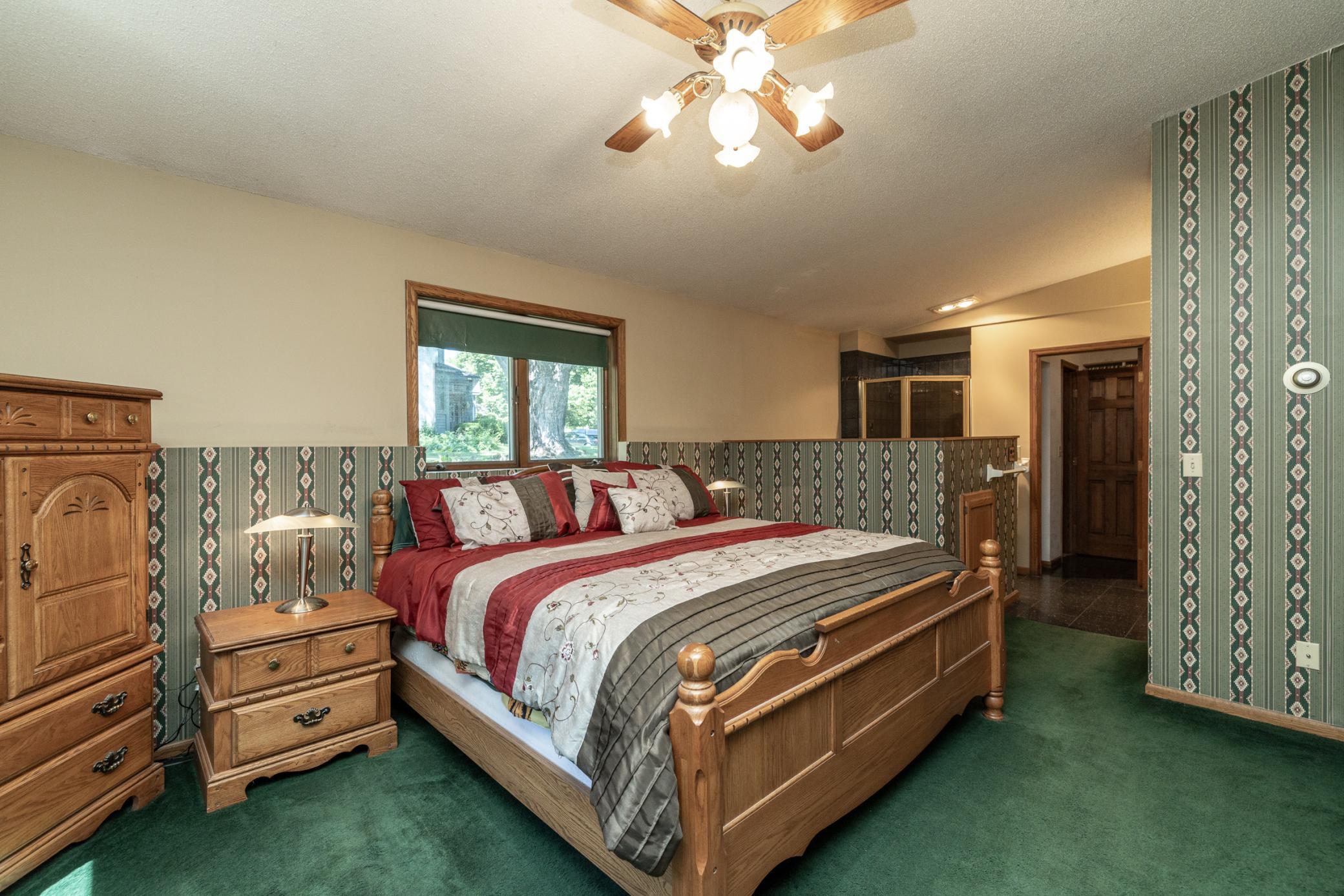 Spacious Primary Suite with Private Bath & Suana