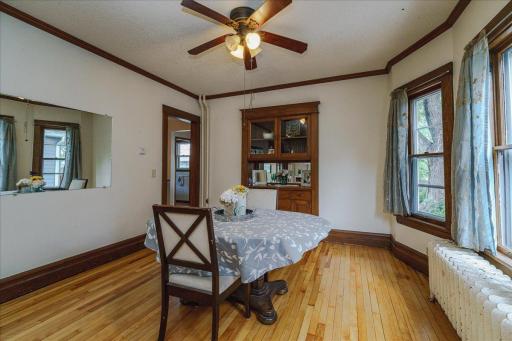 1263 Minnehaha Avenue W, Saint Paul, MN 55104