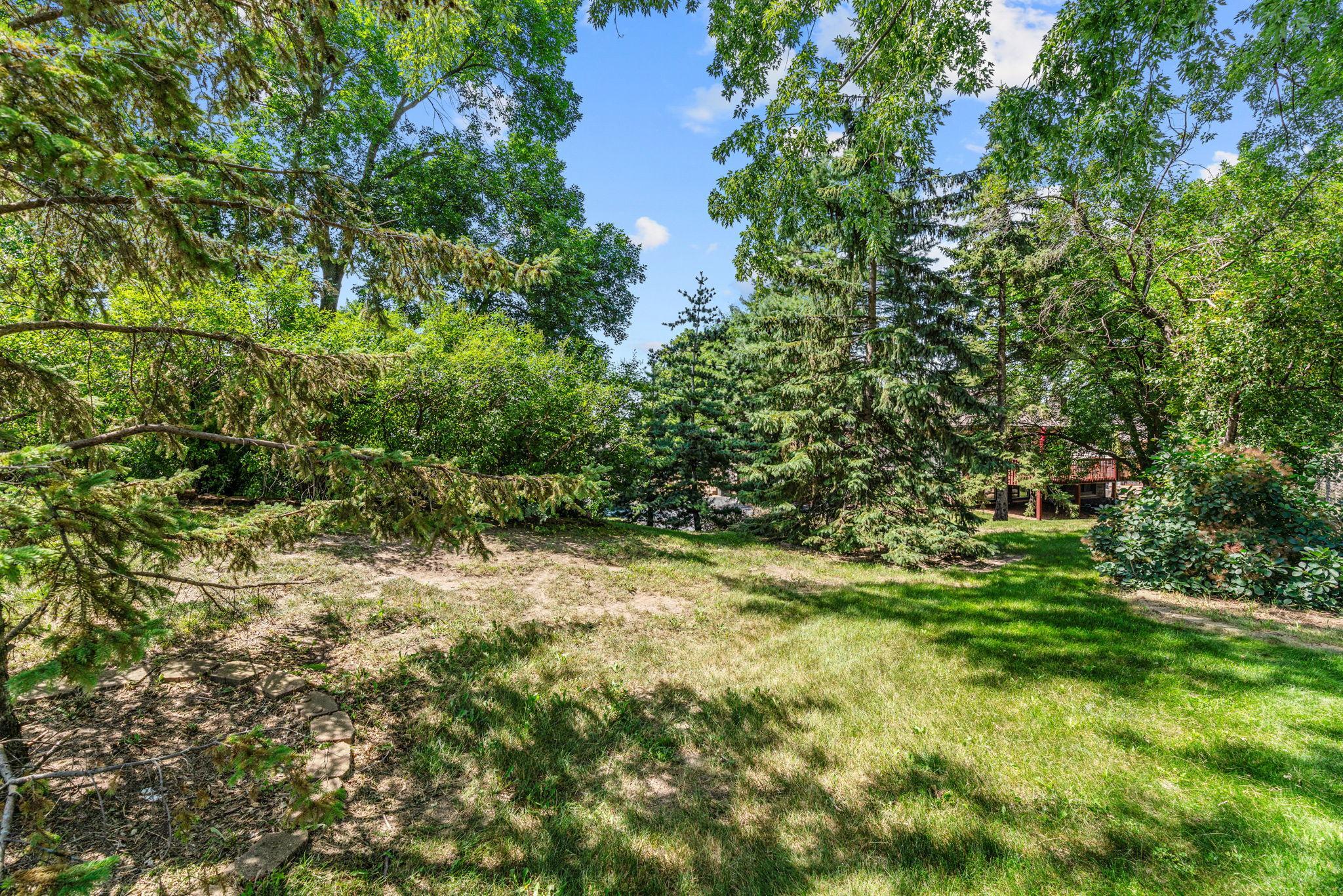 10717 Yukon Ave S, Bloomington, MN