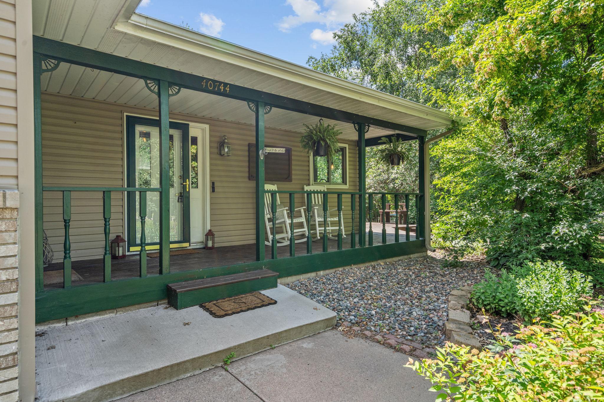 The most charming wrap-around porch
