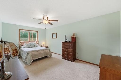 2706 9th Street SW, Willmar, MN 56201