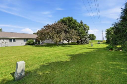 2706 9th Street SW, Willmar, MN 56201
