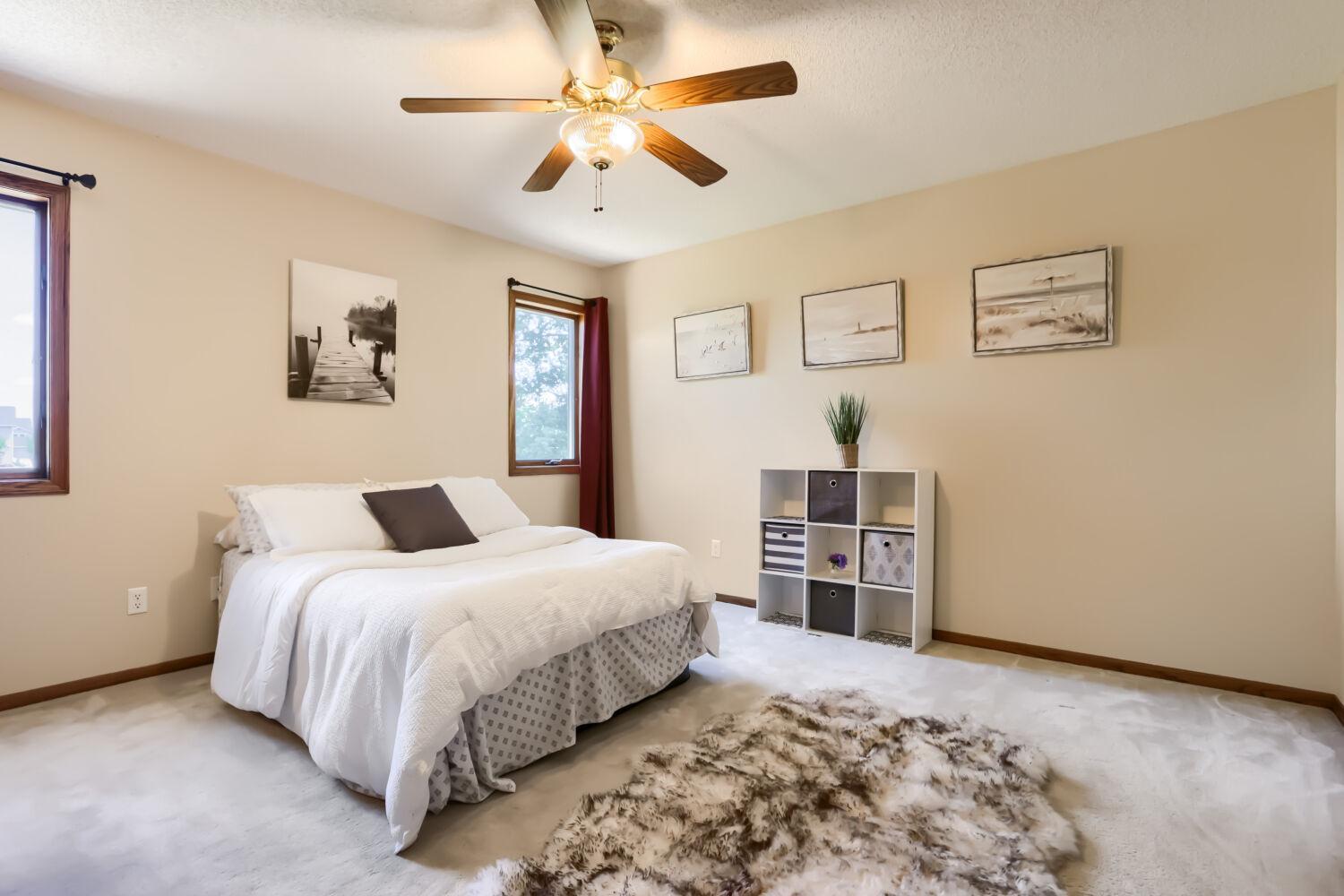 7901 Lilac Ln - Web Quality - 026 - 18 Primary Bedroom.jpg