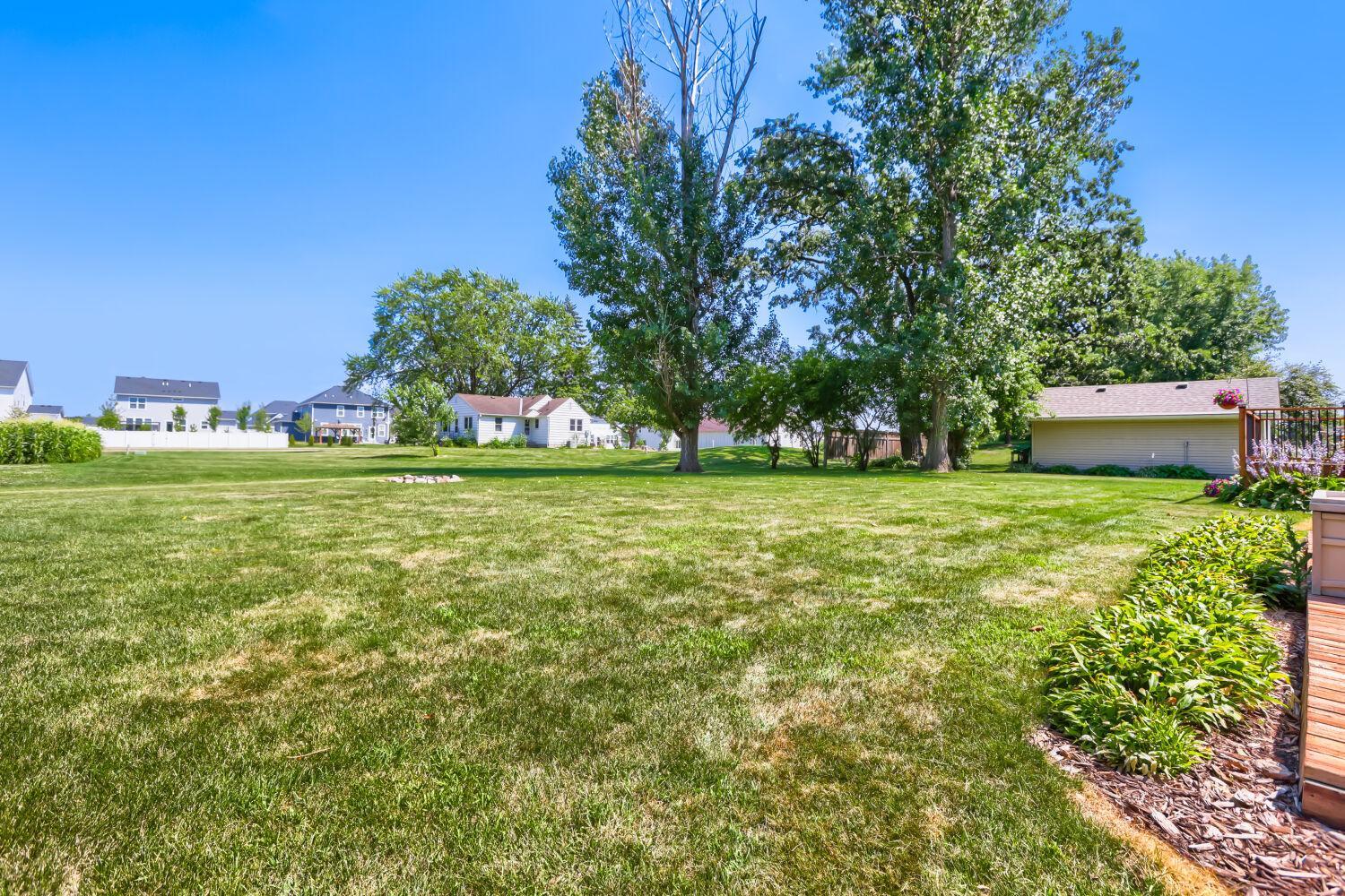 7901 Lilac Ln - Web Quality - 035 - 27 Exterior Rear.jpg