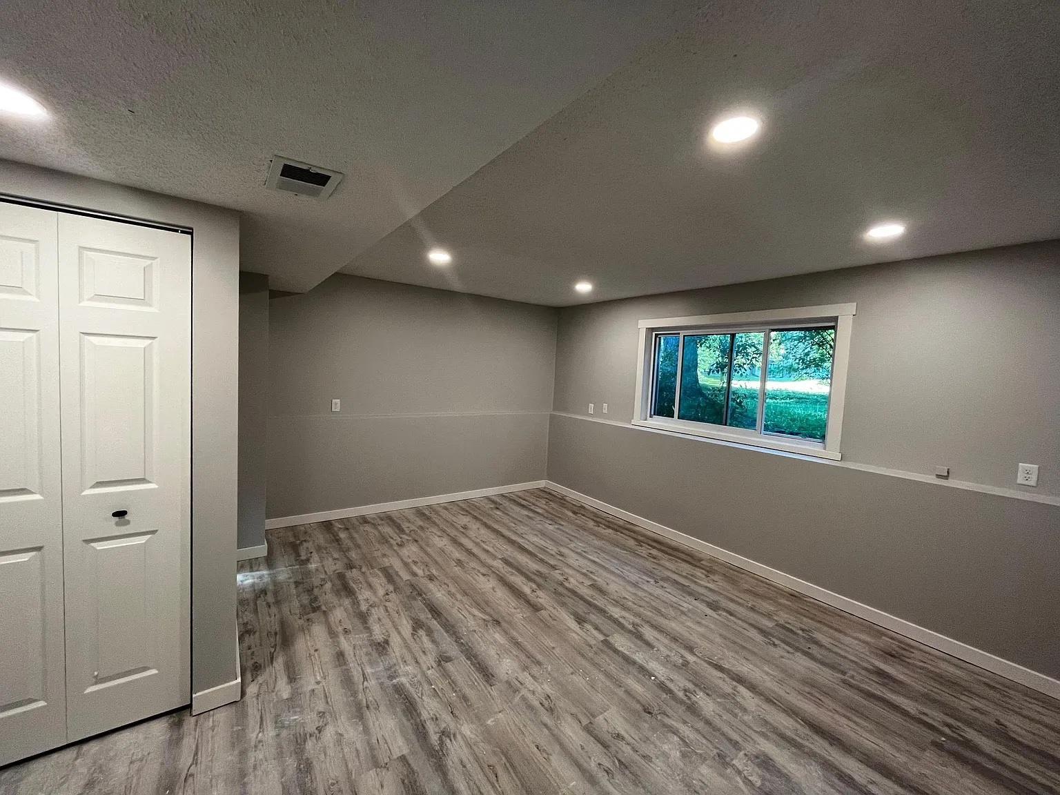 Lower Level FR