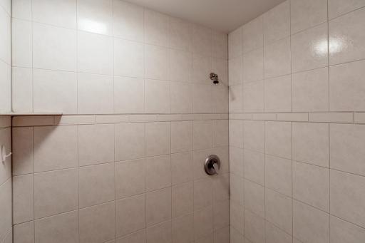 5Z9A8304_HDR.jpg