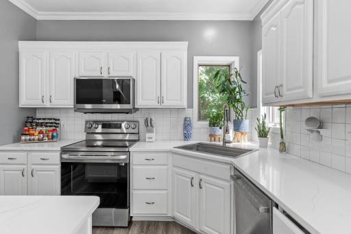 7117 Courtly Road, Saint Paul, MN 55125