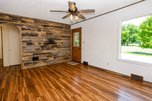822 Westwood Drive SW, Alexandria, MN 56308