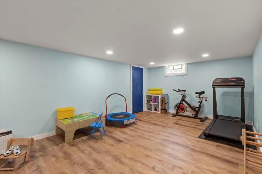34-web-or-mls-3255 Hwy 55-166.jpg